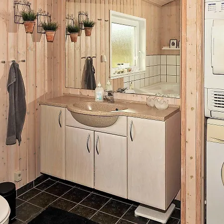 Four-bedroom Holiday In 2 Σπίτι διακοπών