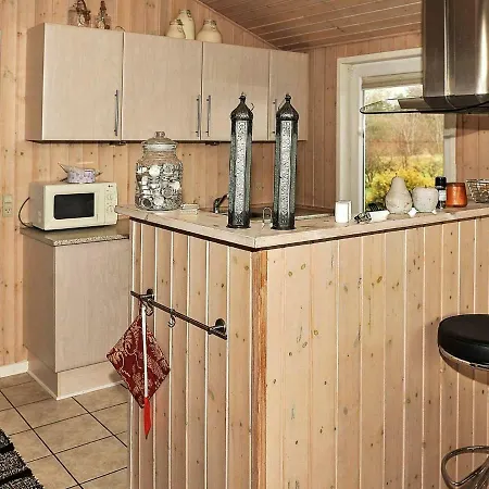 Four-bedroom Holiday In 2 Oksbøl